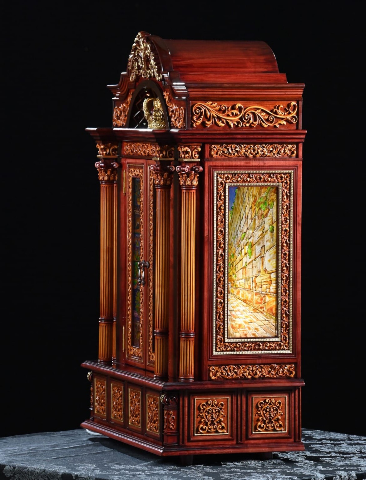 Fine Wood Splendor Aron Kodesh
